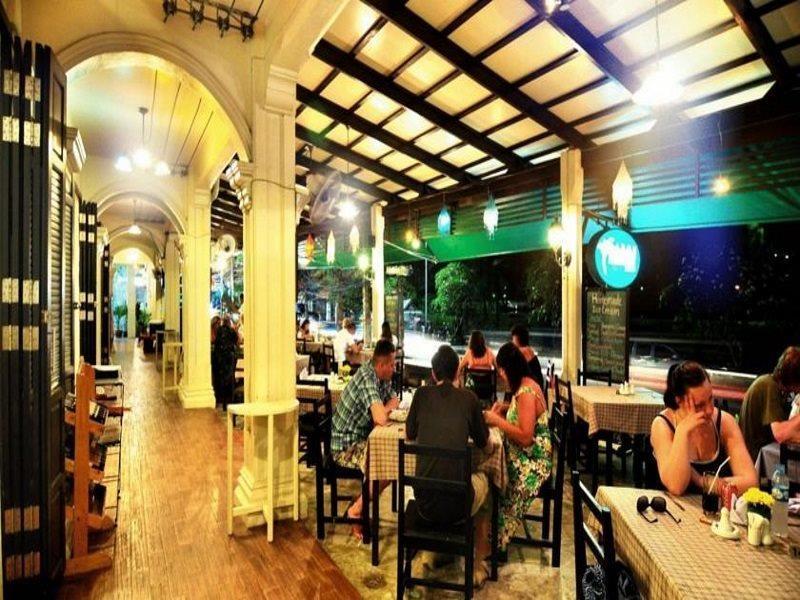 Phuket Heritage Hotel Karon Exterior foto
