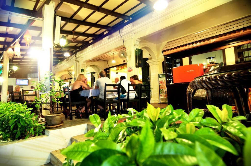 Phuket Heritage Hotel Karon Exterior foto